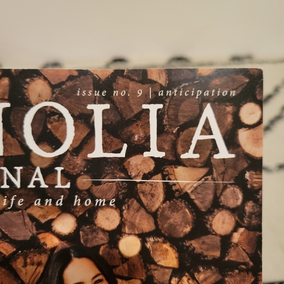 ⭐️40% Off⭐️ The Magnolia Journal - Picture 4 of 4